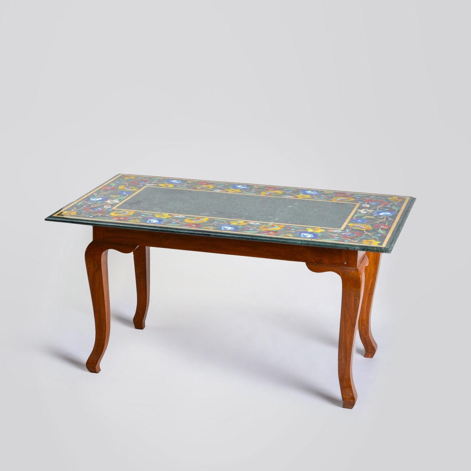 How Marble Furniture Adds Elegance to Modern Interiors