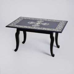 Regal Flourish